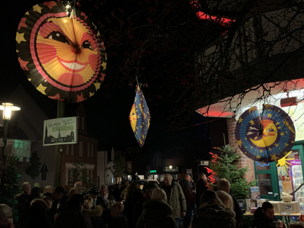 Laternenzauber in der Selmer Altstadt – Verkaufsabend bis 22 Uhr
